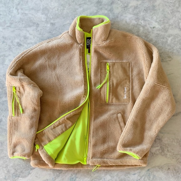 Sold Urban Outfitters Fleece Corduroy Patch Tan Jacket - Picture 11 of 15